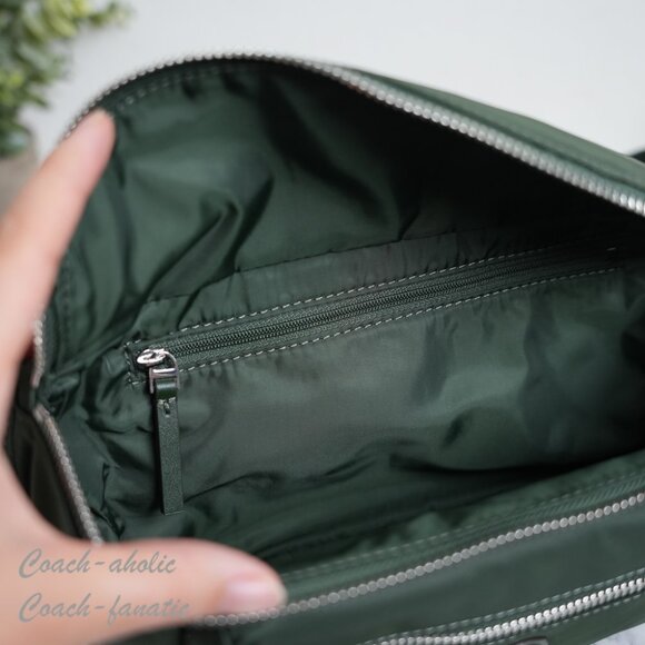 Tory Burch Nylon Belt Bag Fanny Pack 170436 in Basil Lightweight NWT - Picture 8 of 8